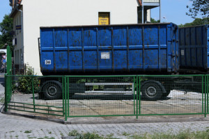 FelixLiebig Fotospaziergang Löbtau-Cotta Containerhilfe